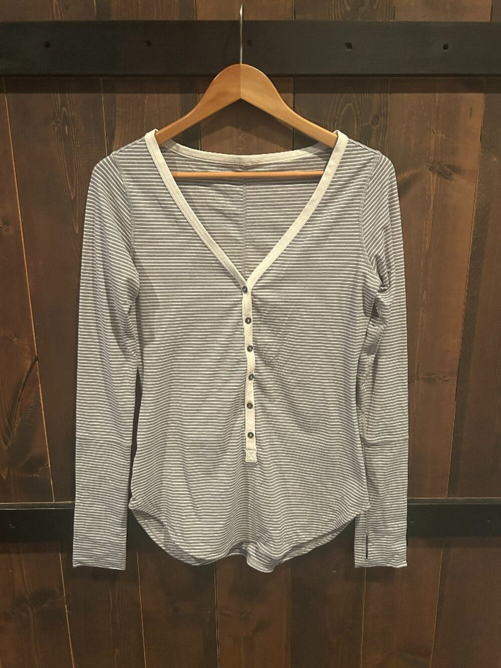 Lululemon Awesoma Henley Striped Long-Sleeve Top Women’s Size 6